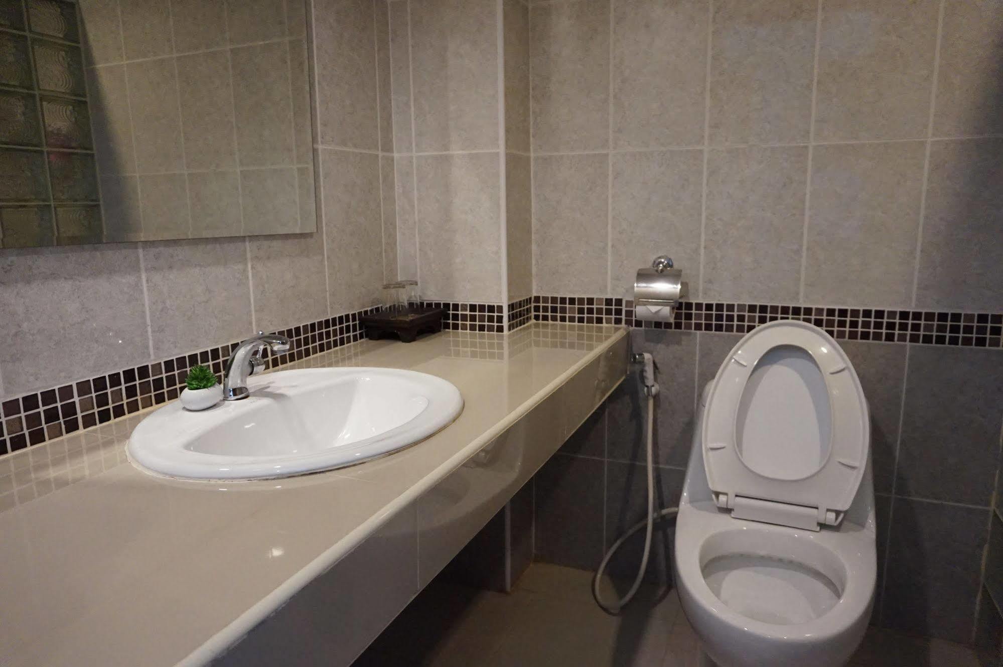 Baan Krittika Hotel Udon Thani Eksteriør billede
